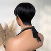 Coupe Pixie Vintage Chic Cheveux Naturels Frange Pleine Et Favoris Dessinés