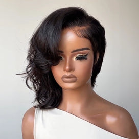 Perruque Full Lace Cheveux courts Asymétrique Style Side Part Mi-lutin Half Pixie
