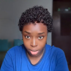 Pixie Cut Curly 13x4 Dentelle HD 4C Edges Effet Cuir Chevelu Perruque Prête à Poser