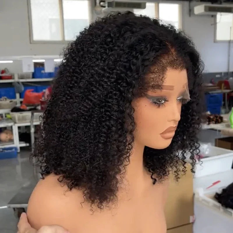 Ligne de Cheveux en M & Bordures 4C Perruque Bob Kinky Curly 13x4 HD 100% Cheveux Humains