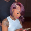 Look Chic Bob Asymétrique Violet Nuit Glueless Raie sur le Côté Perruque Lace 5x5 Sans Colle