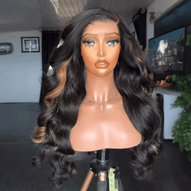 13x4 Glueless Couleur Highlight Perruque Sans Colle Body Wave