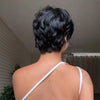 Pixie Cut Romantique à la Française Carré Court Légèrement Ondulé Volume Naturel & Chic